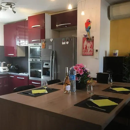 Villa Maison Au Bord De L'eau Aigues-Mortes
